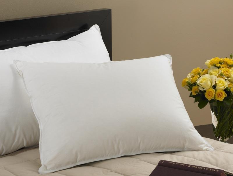 White Solid Hotel luxury Pillow - exxab.com